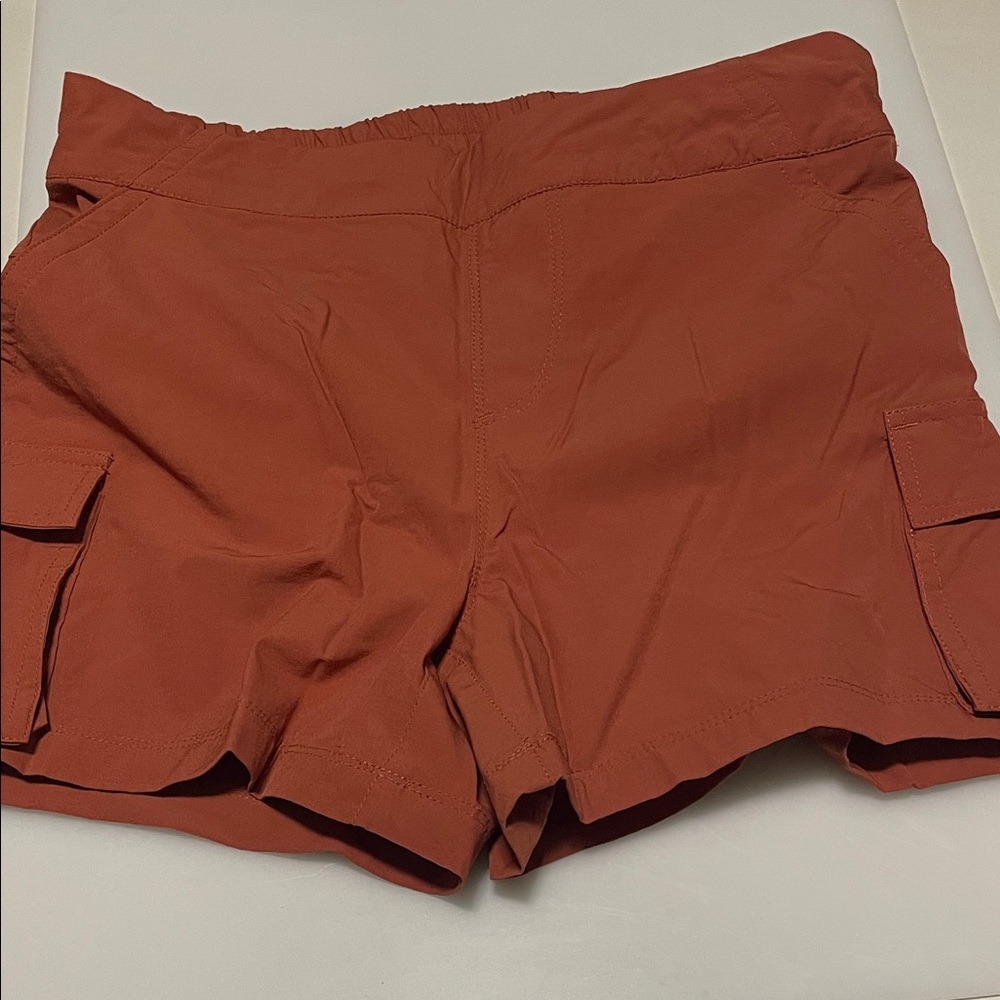 Mountain and Isles Women's Terra Cotta Cargo Shorts